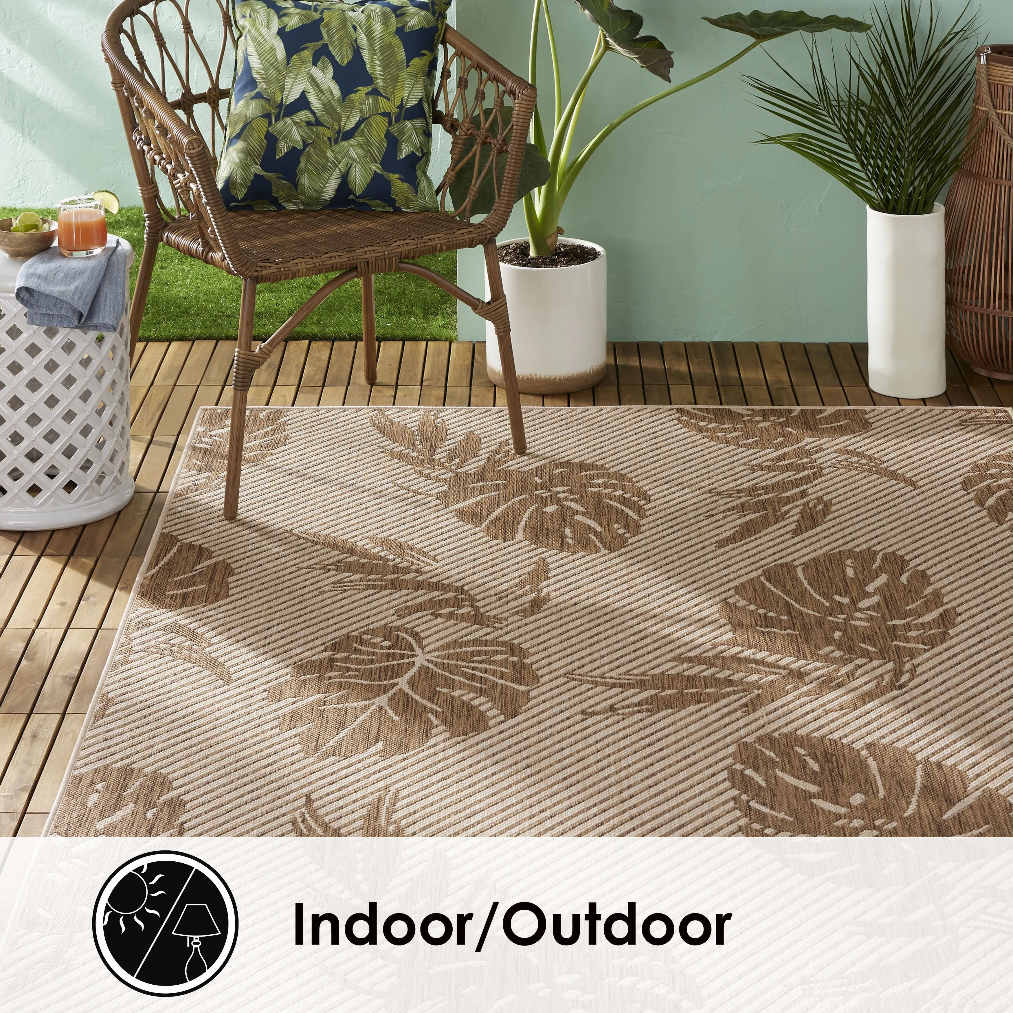 Tommy Bahama Palm Coastal Indoor/Outdoor Area Rug
