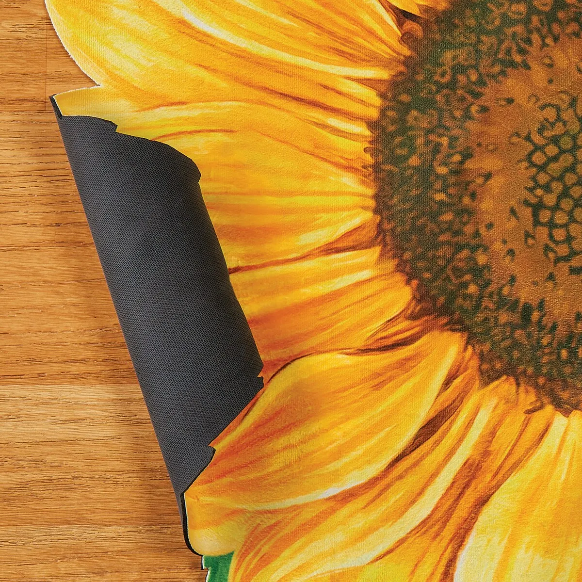Unique Sunflower-Shaped Skid-Resistant Accent Rug - 2X3 FT
