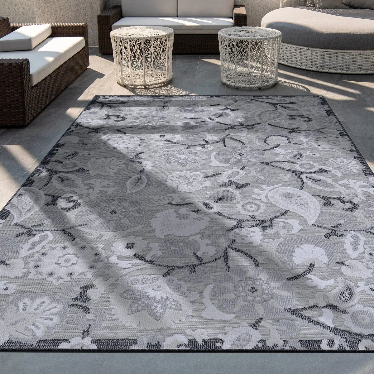 VILLADECOR Spread Indoor Outdoor Area Rug Low High Pile Rugs For Patio