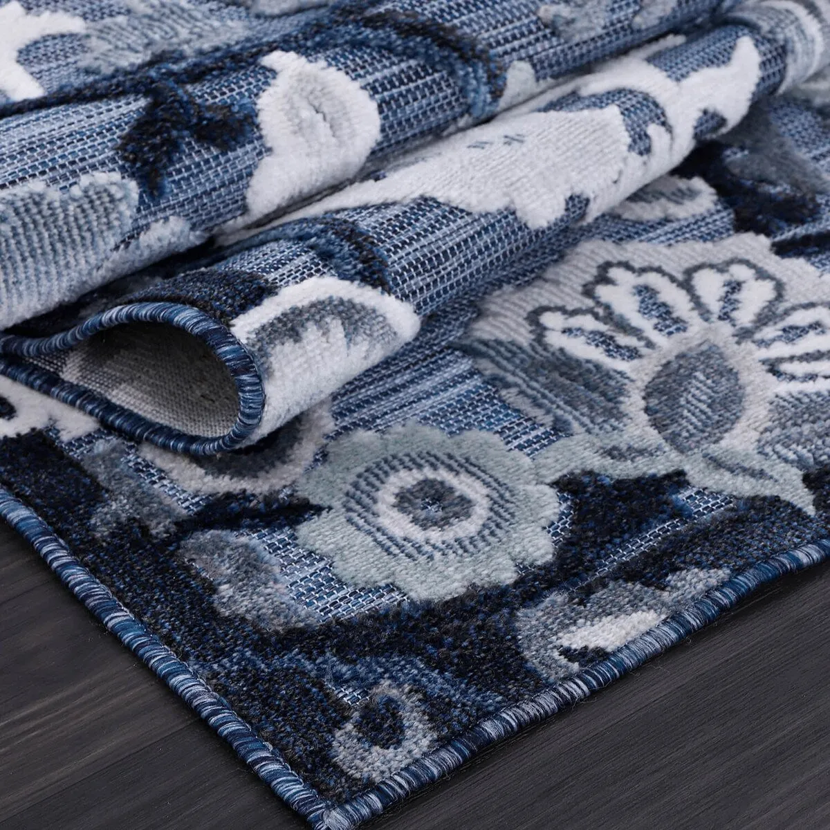 VILLADECOR Spread Indoor Outdoor Area Rug Low High Pile Rugs For Patio