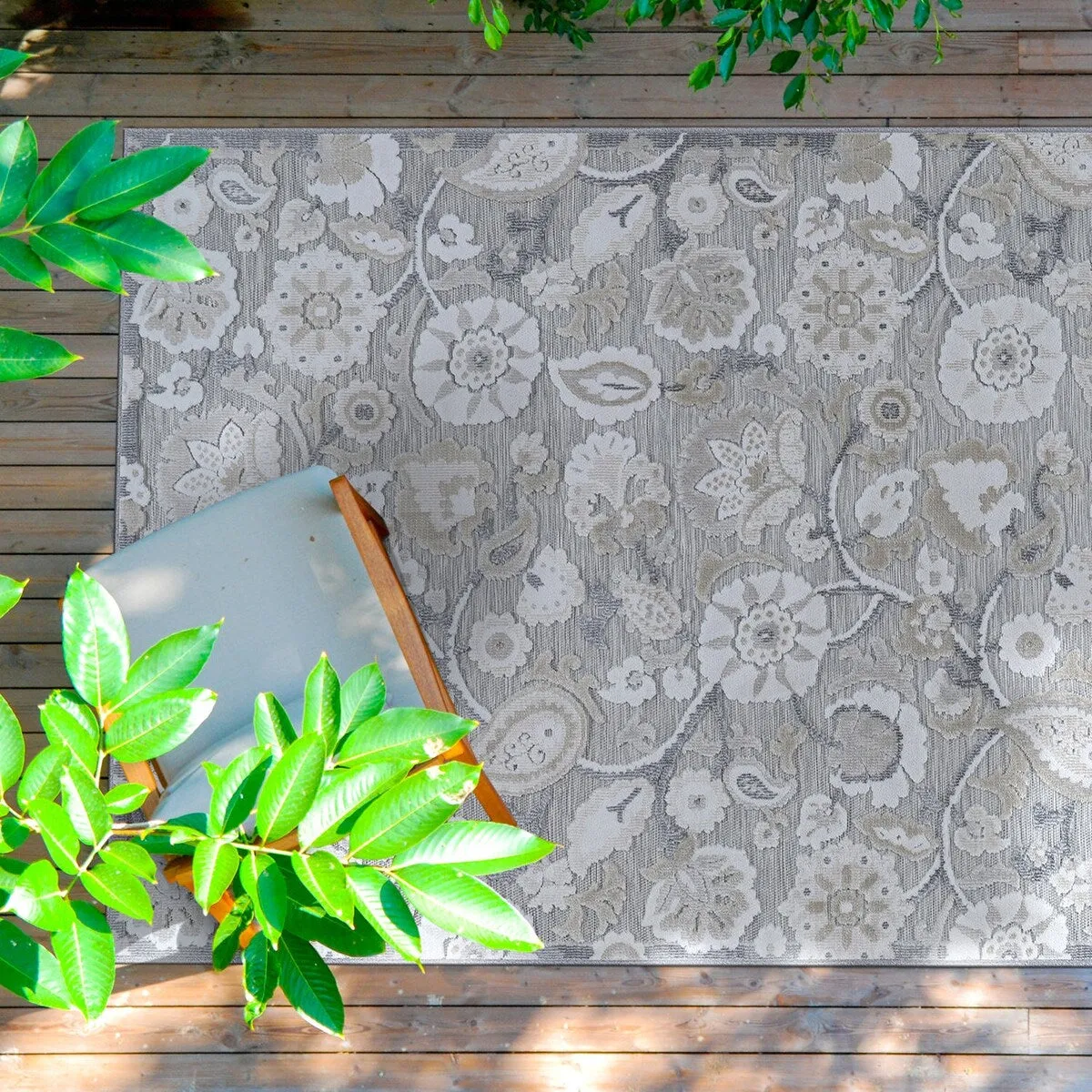 VILLADECOR Spread Indoor Outdoor Area Rug Low High Pile Rugs For Patio