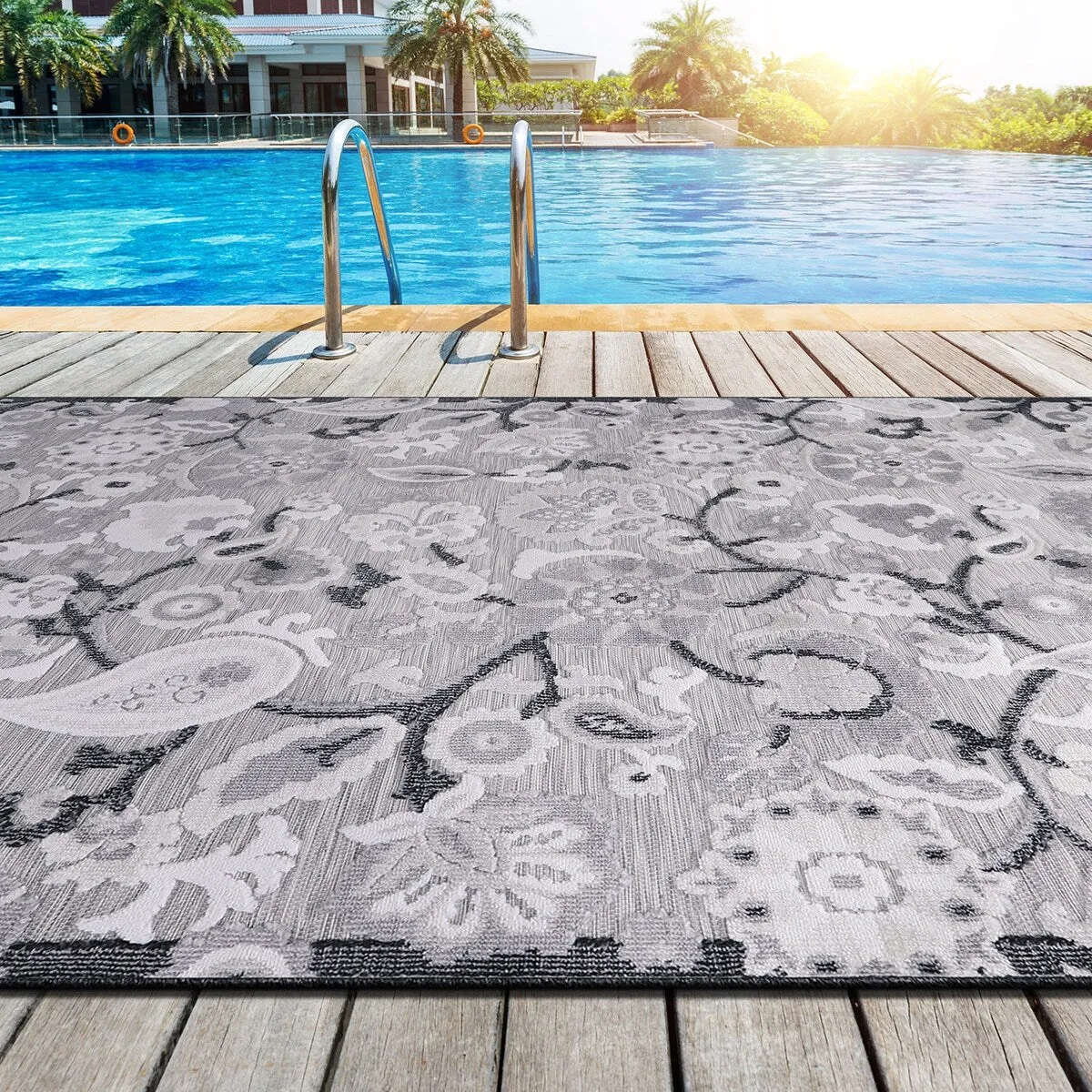 VILLADECOR Spread Indoor Outdoor Area Rug Low High Pile Rugs For Patio
