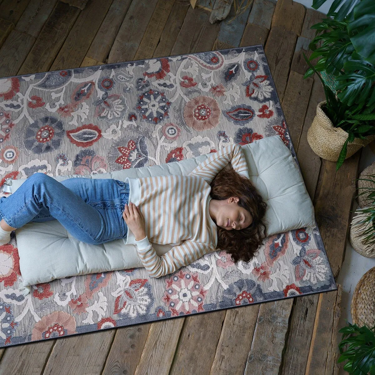 VILLADECOR Spread Indoor Outdoor Area Rug Low High Pile Rugs For Patio