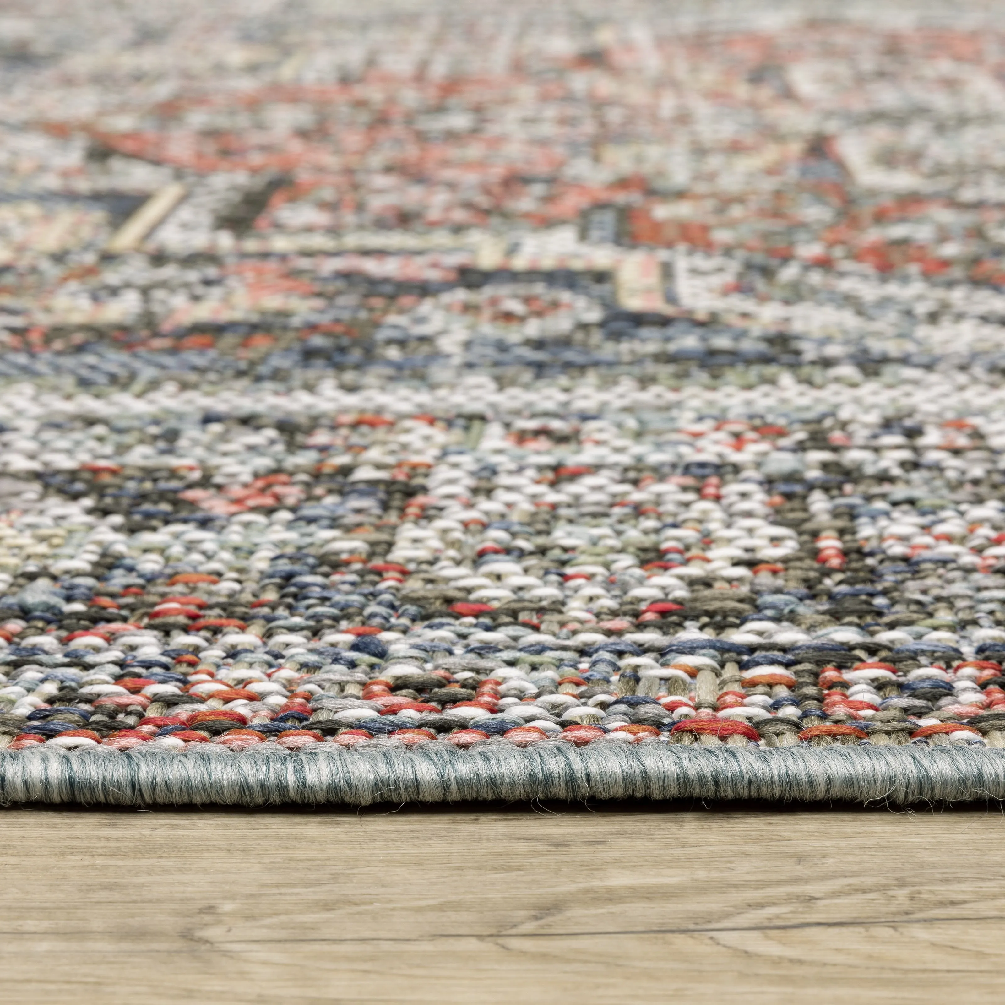 Vista Home Calla Traditional Medallion Grey/ Multi Indoor/Outdoor Area Rug