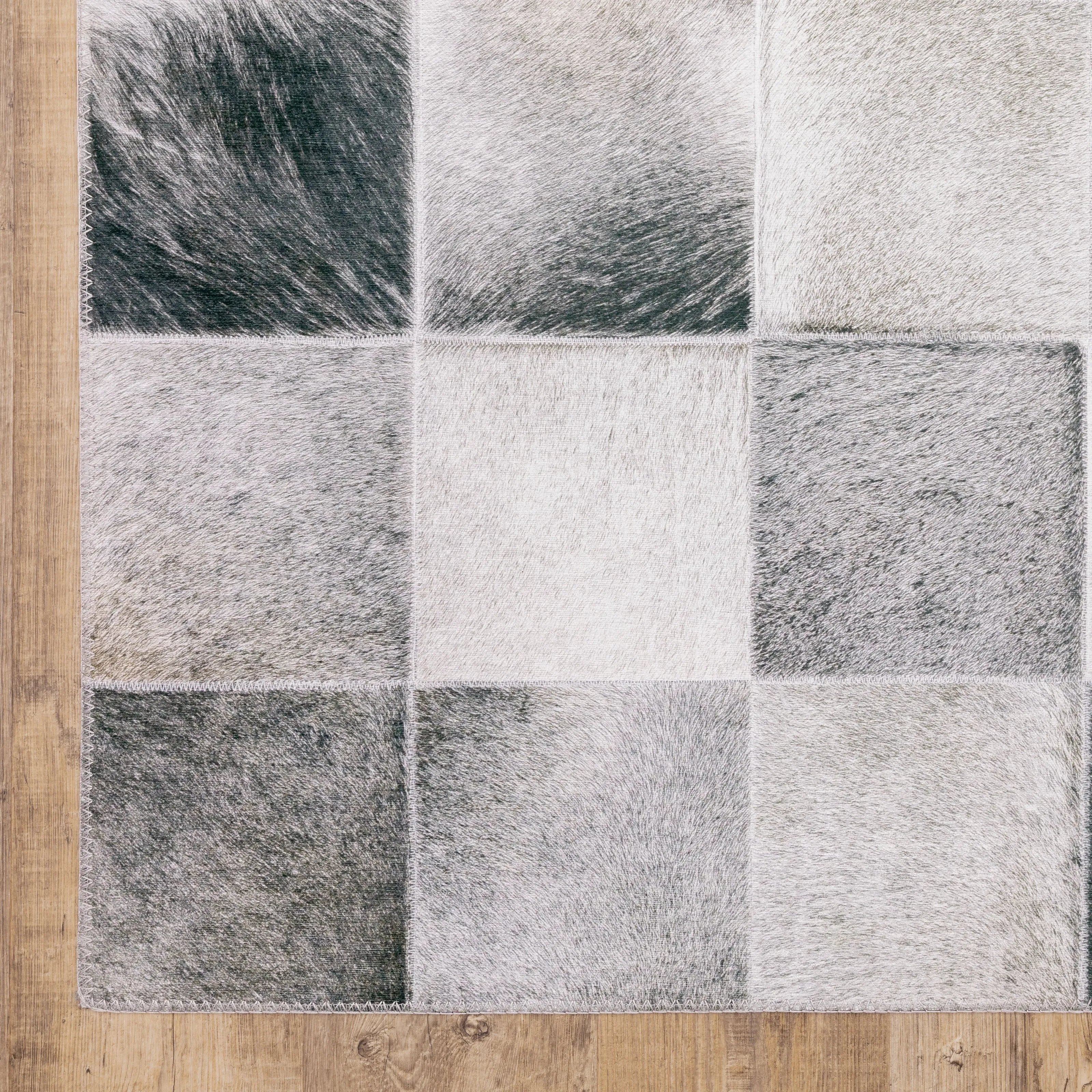 Vista Home Montreux Geometric Animal Print Gray Area Rug