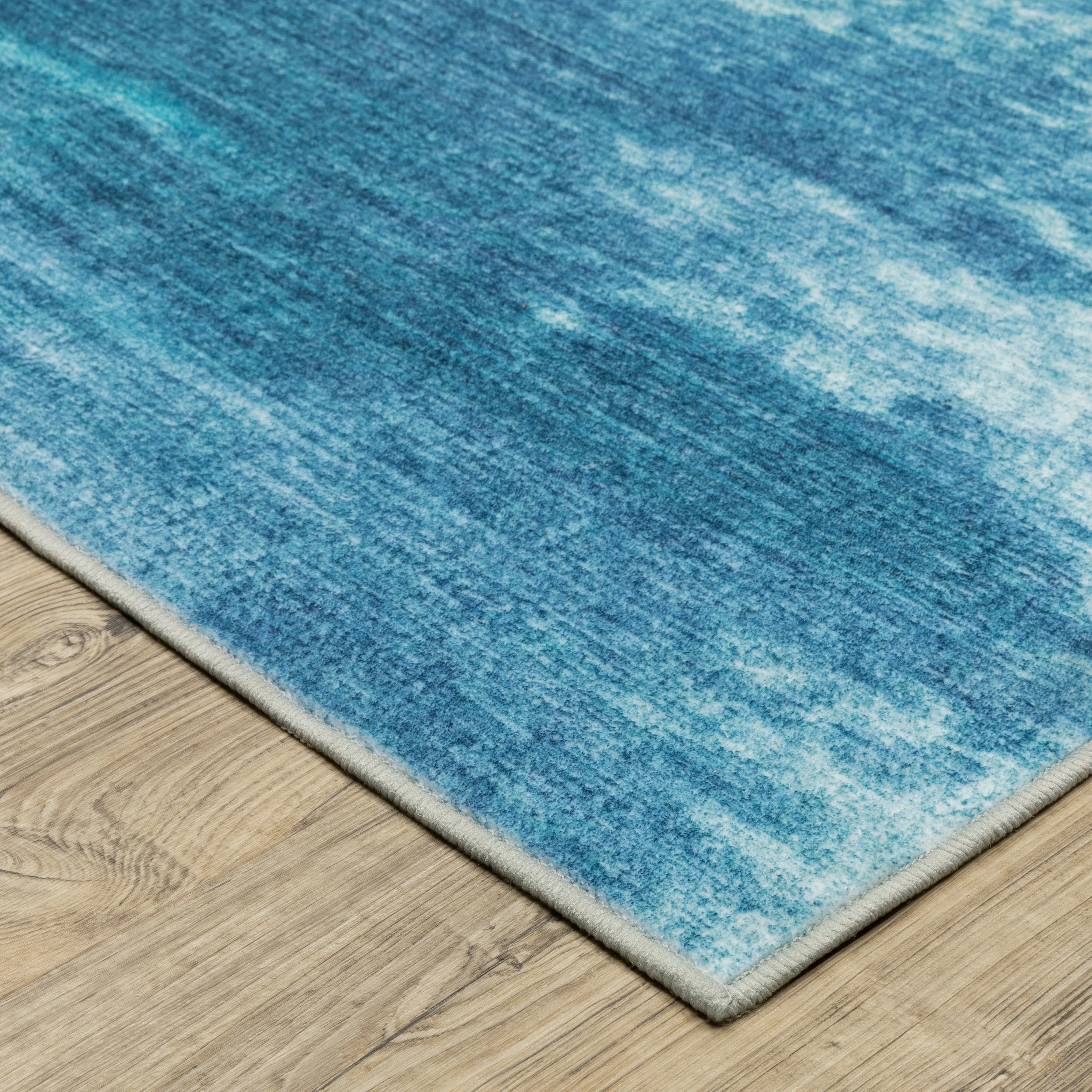 Vista Home Sunderland Abstract Sky Washable Blue/ Ivory Area Rug