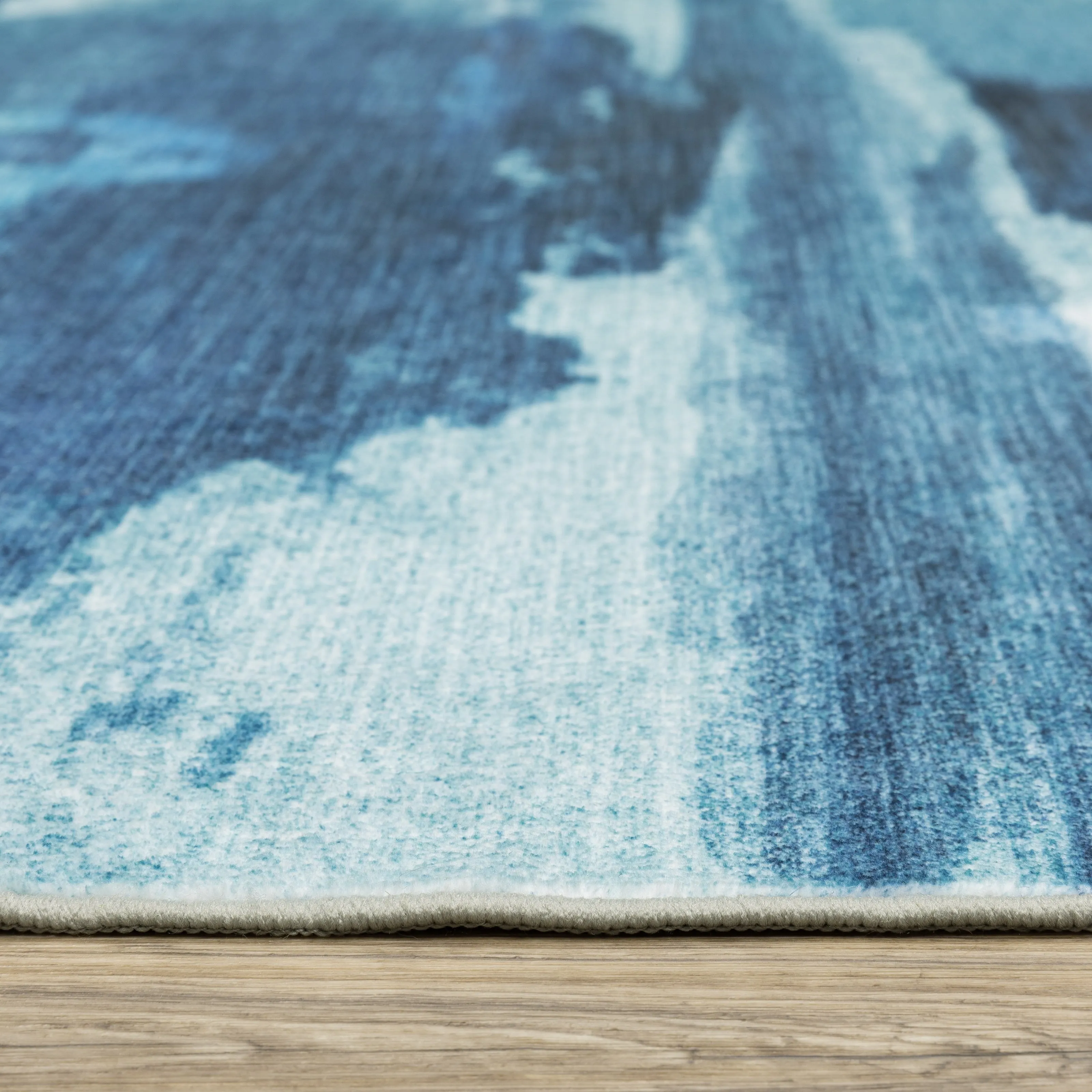 Vista Home Sunderland Abstract Sky Washable Blue/ Ivory Area Rug