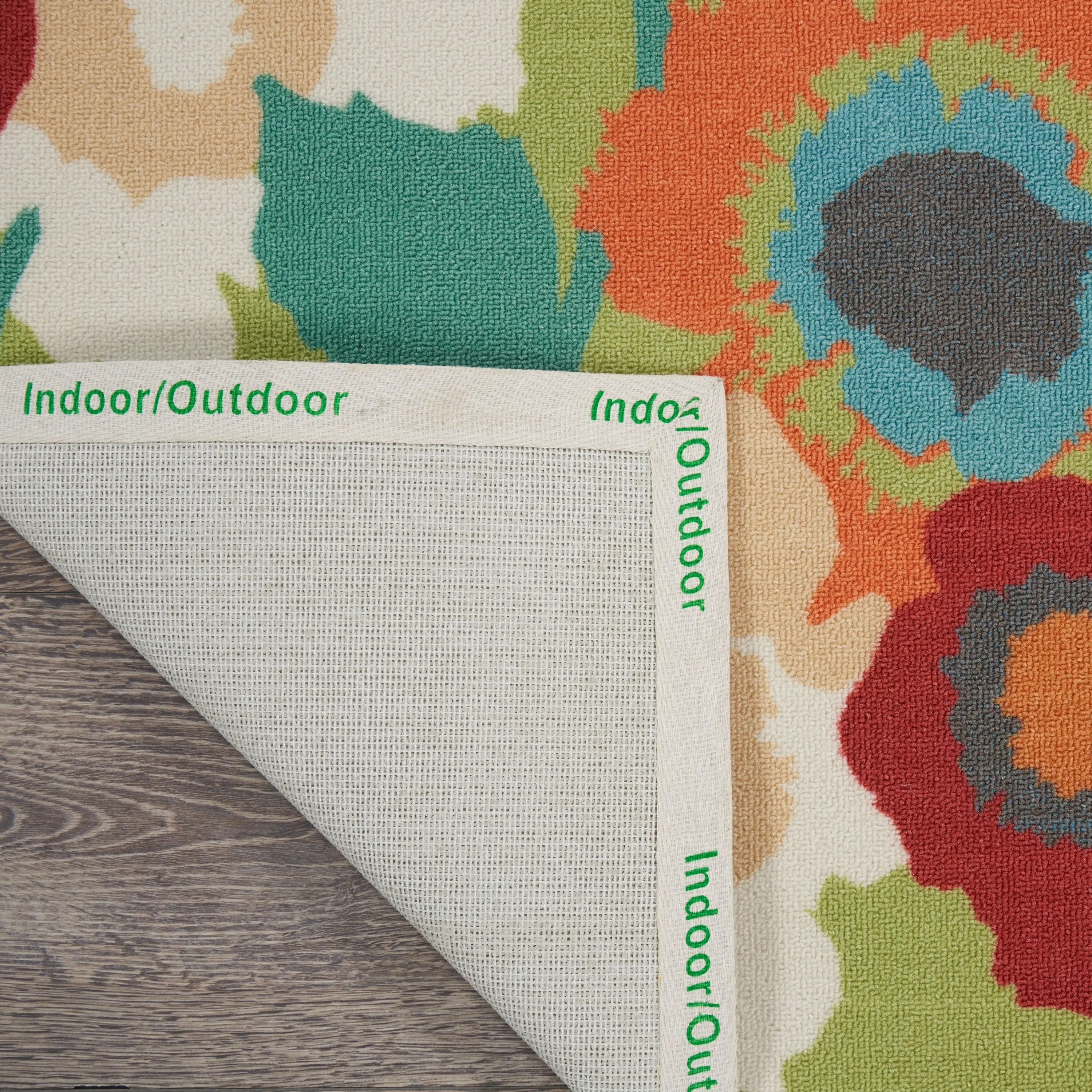 Waverly Sun N' Shade Floral Transitional Indoor/Outdoor Area Rug