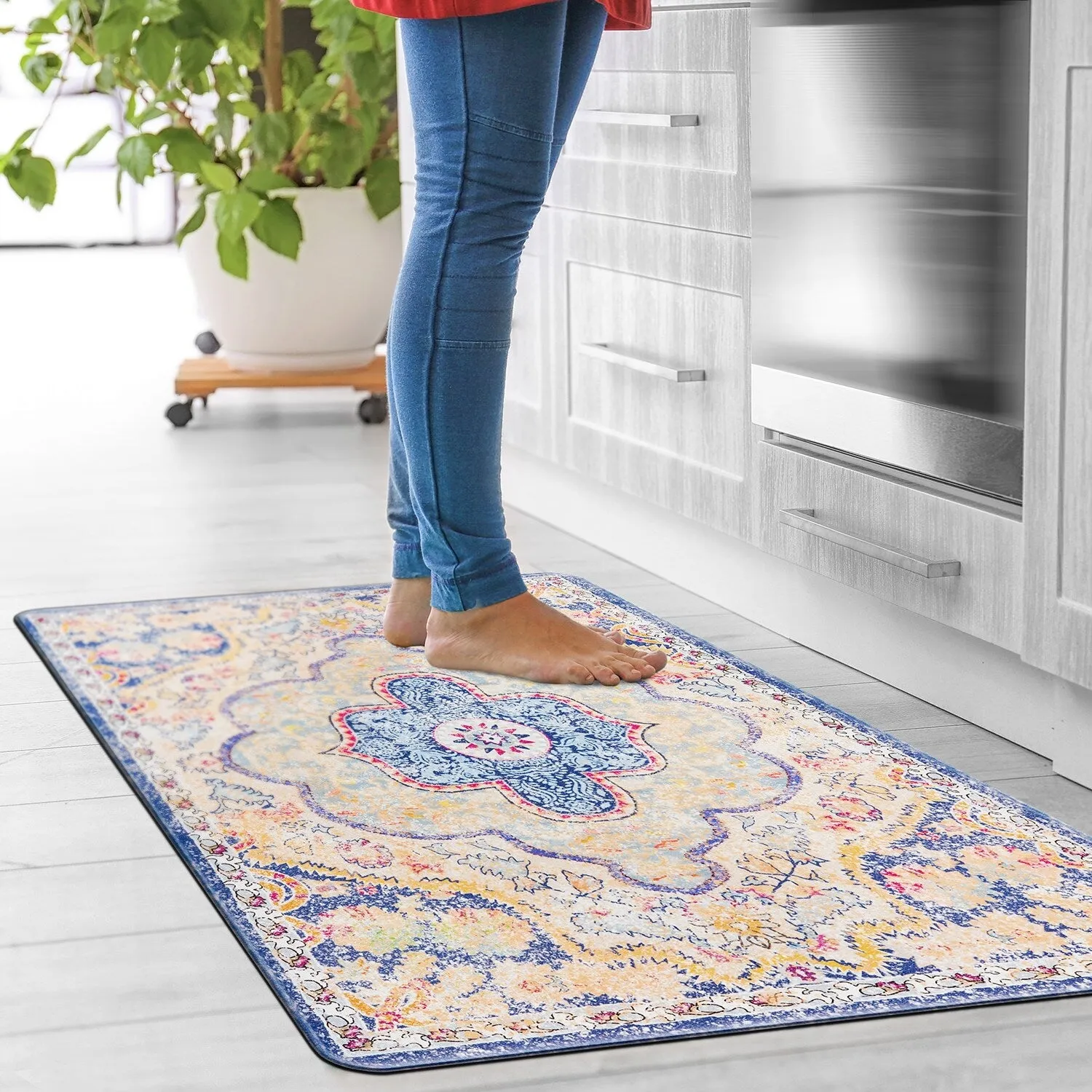World Rug Gallery Distressed Bohemian Vintage Anti-fatigue Standing Mat