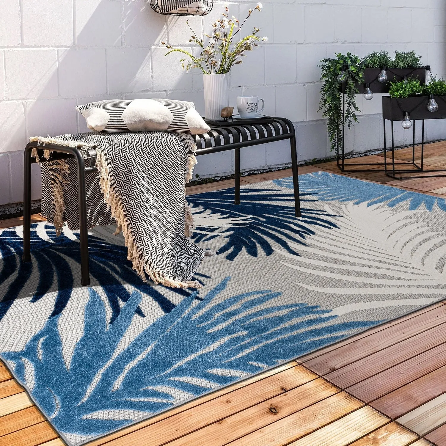 World Rug Gallery Tropical Floral Indoor/Outdoor Area Rug