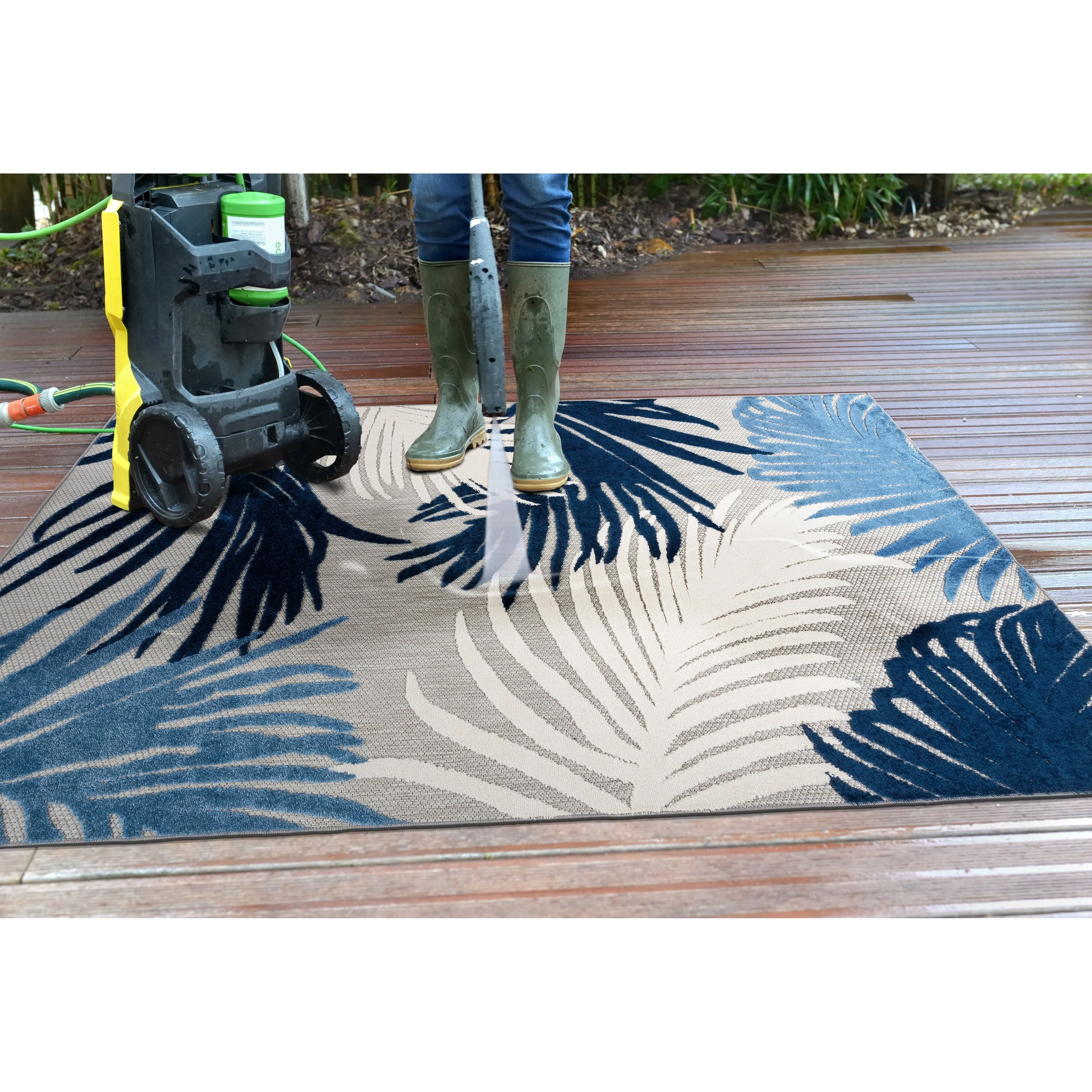 World Rug Gallery Tropical Floral Indoor/Outdoor Area Rug