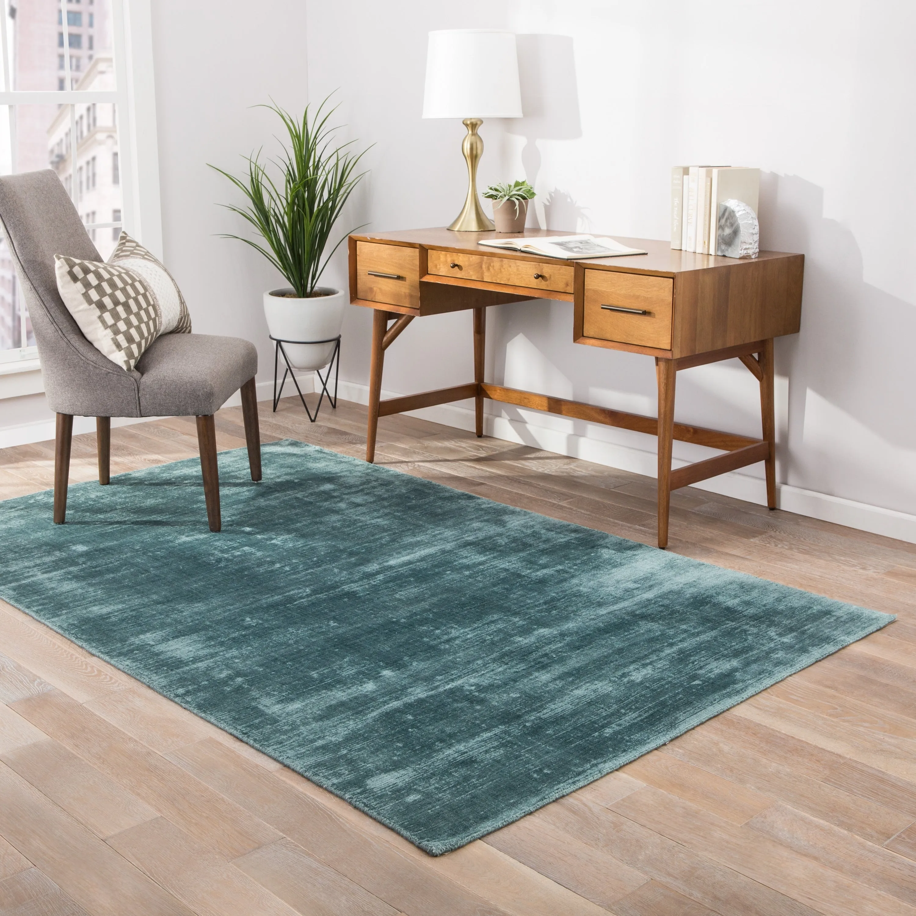Yasmin Handmade Solid Area Rug